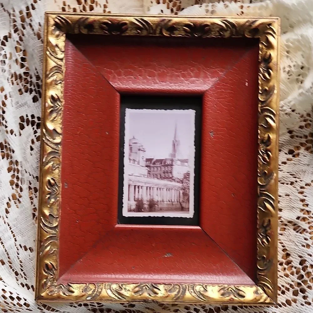 Distressed Faux & Brushed Gold Frame